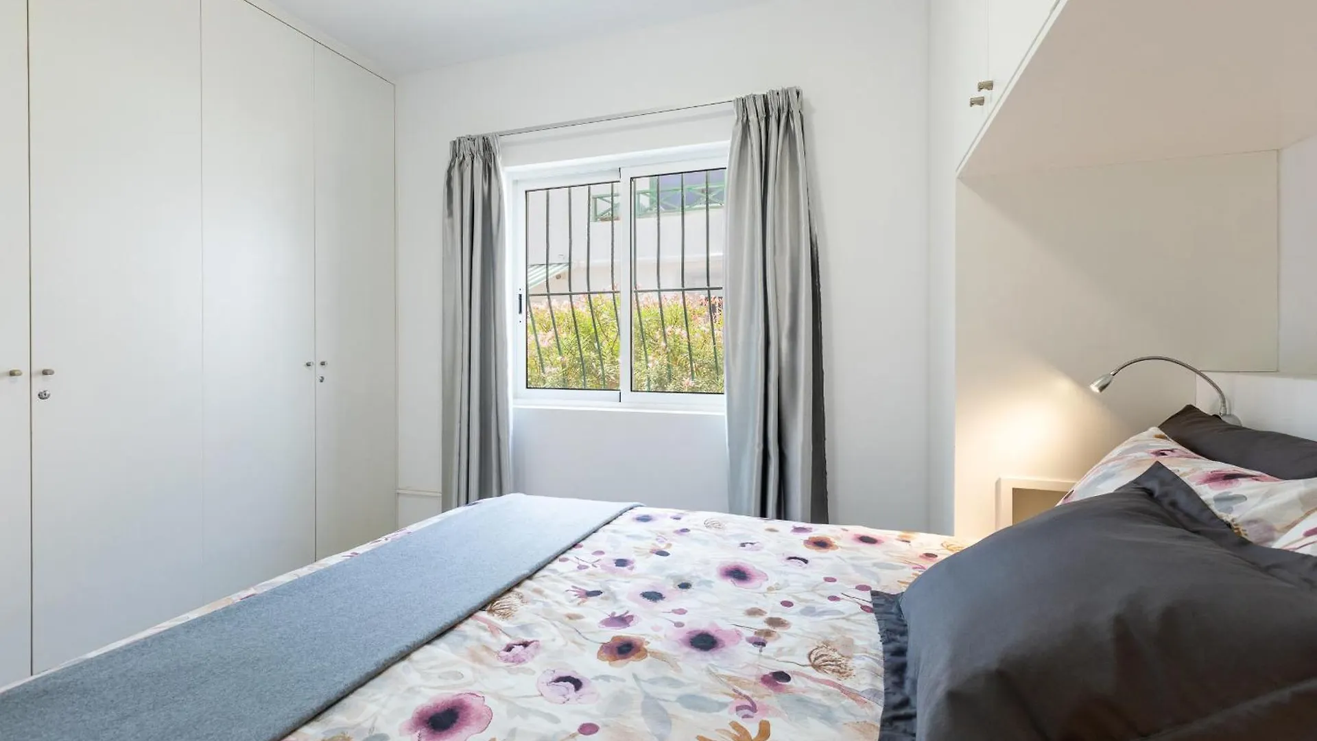 Amantes Del Mar, Heated Pool Apartment Costa Del Silencio Spain