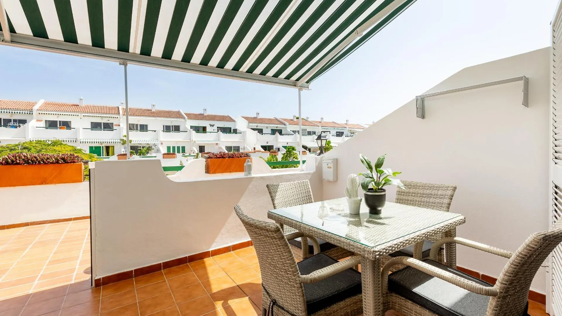 Amantes Del Mar, Heated Pool Apartment Costa Del Silencio