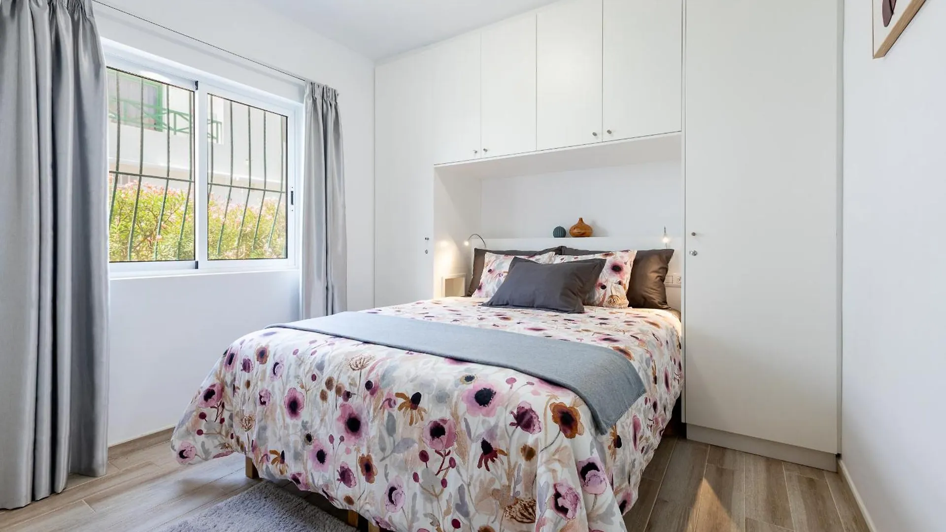 Amantes Del Mar, Heated Pool Apartment Costa Del Silencio Spain