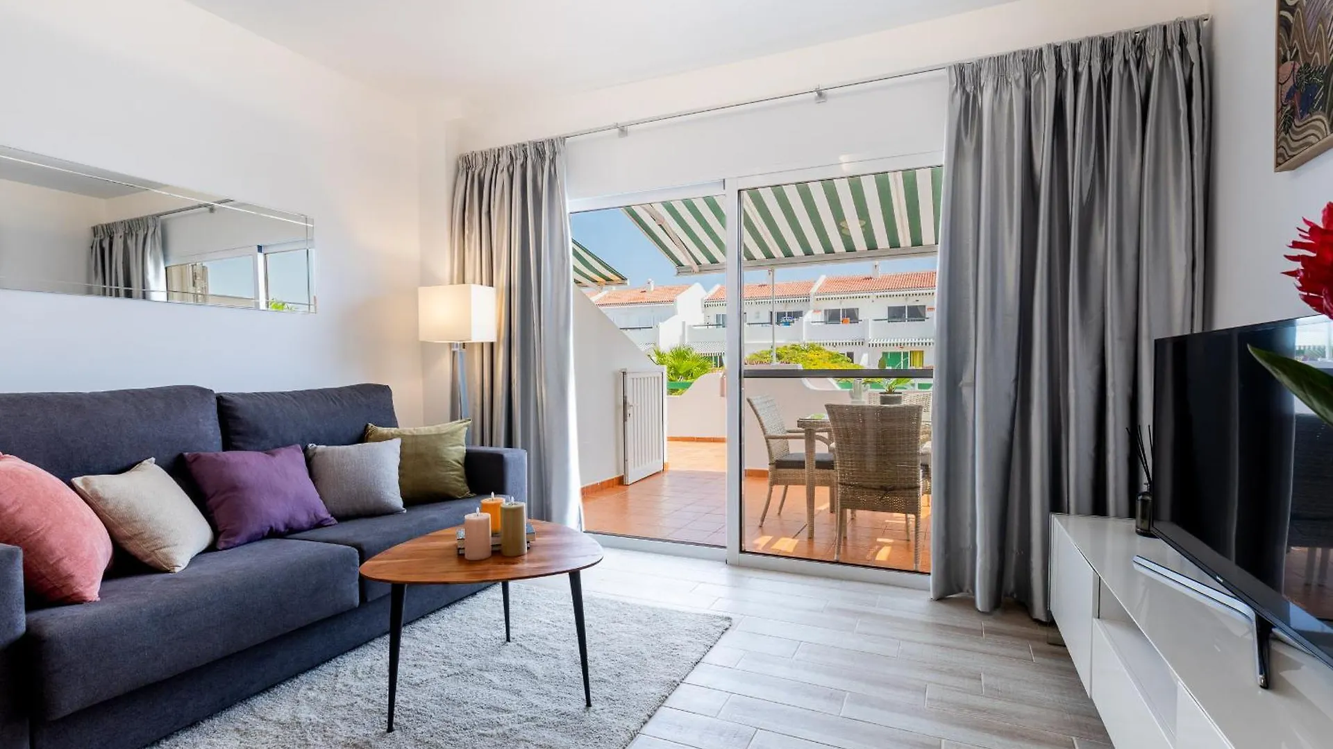 Amantes Del Mar, Heated Pool Apartment Costa Del Silencio